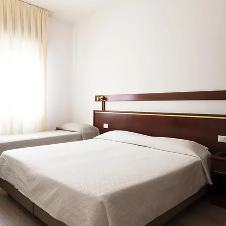 Hotell Vienna 3*