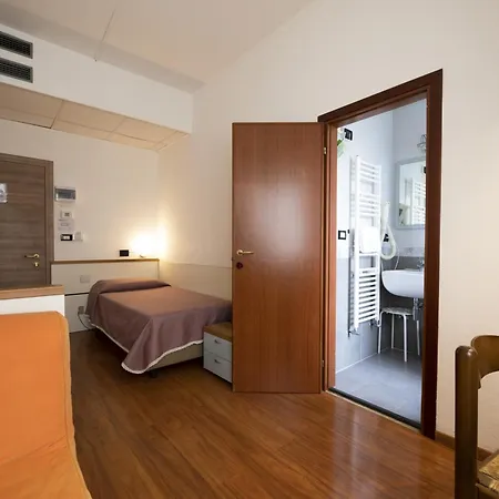 Hotel Vienna 3*