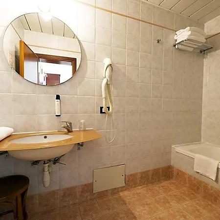 Hotell Vienna 3*
