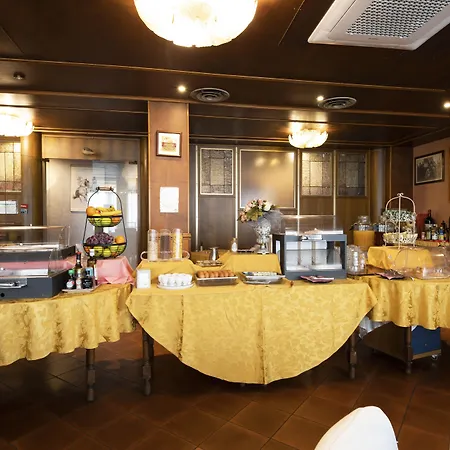 Vienna Hotel Marghera